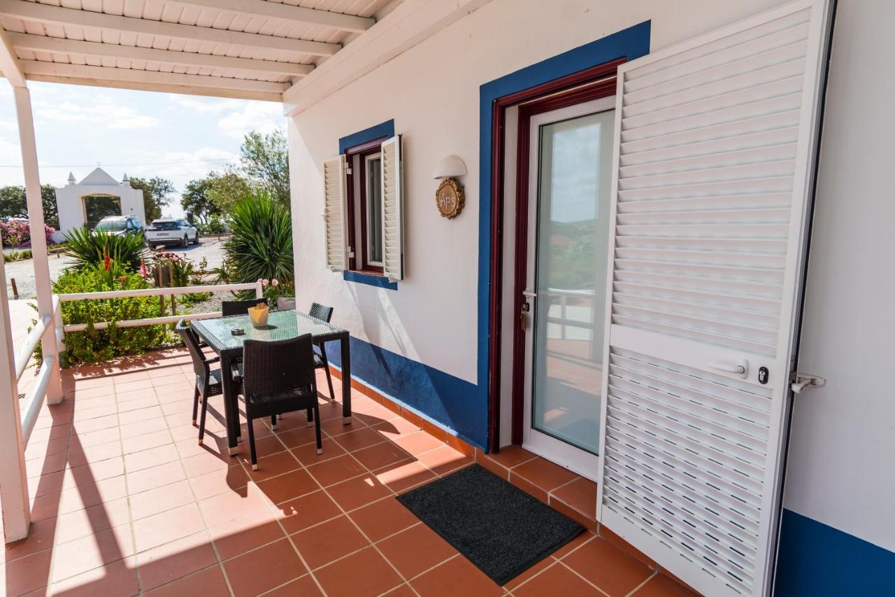 Alcáçovas Monte Da Cabeca Gorda Bed & Breakfast エクステリア 写真