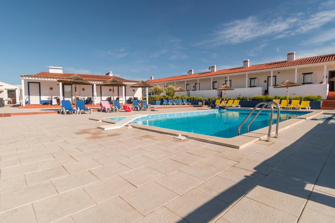 Alcáçovas Monte Da Cabeca Gorda Bed & Breakfast エクステリア 写真