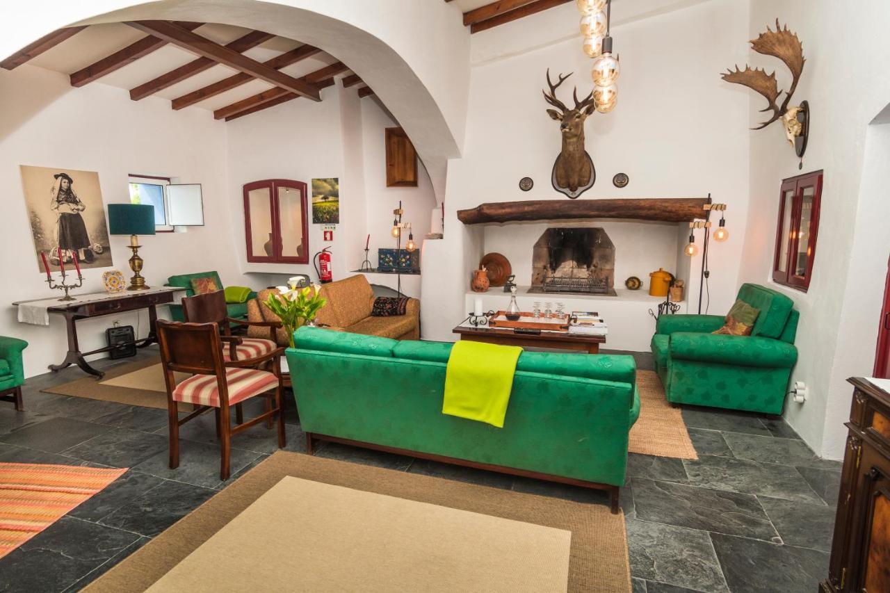 Alcáçovas Monte Da Cabeca Gorda Bed & Breakfast エクステリア 写真